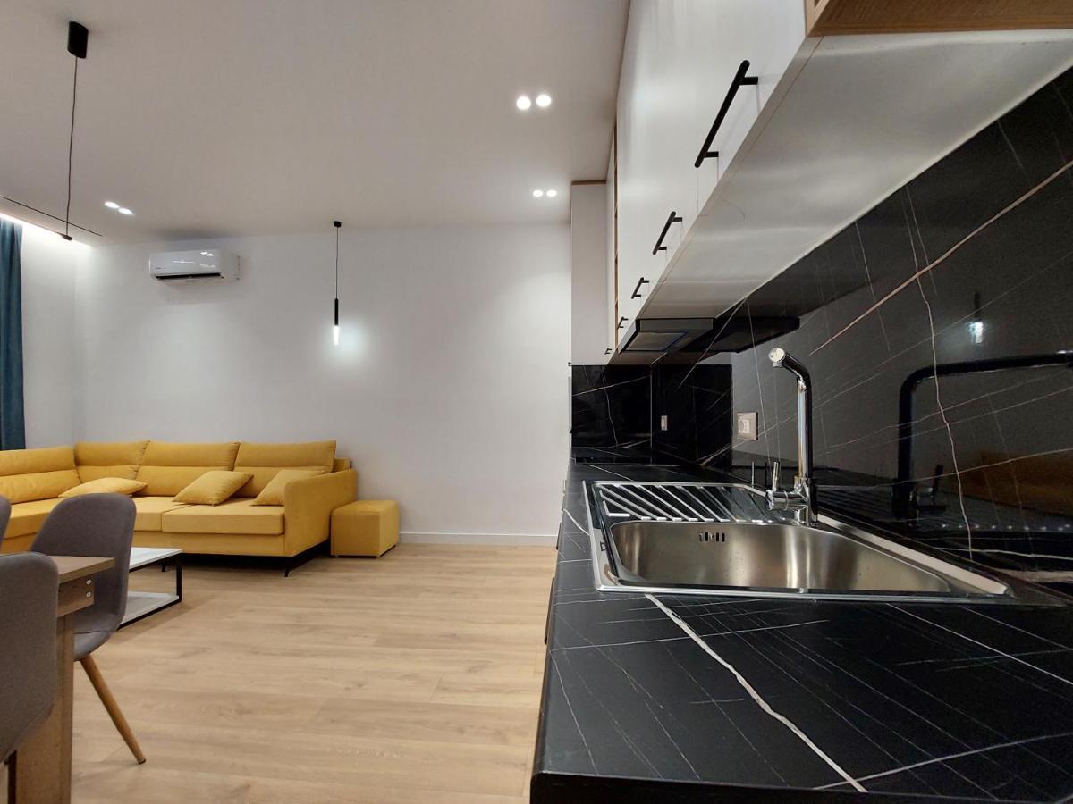 Luxury Apartments Blloku 地拉那 外观 照片