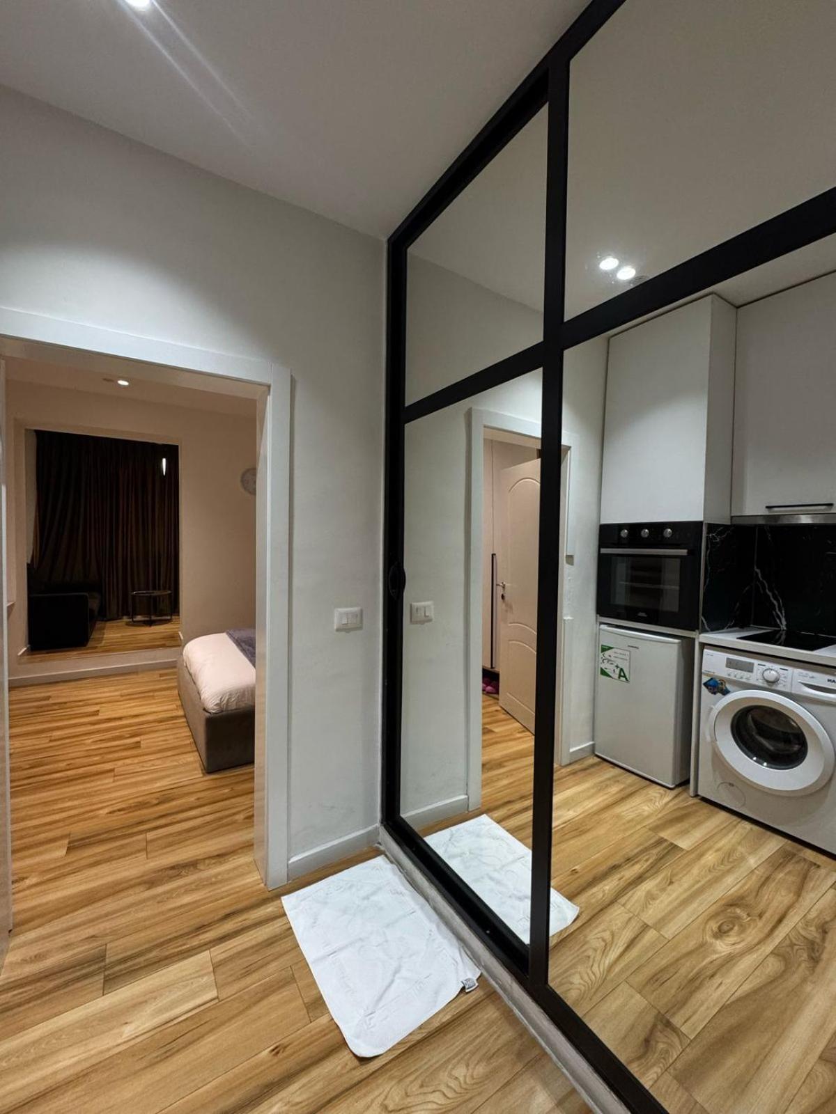 Luxury Apartments Blloku 地拉那 外观 照片