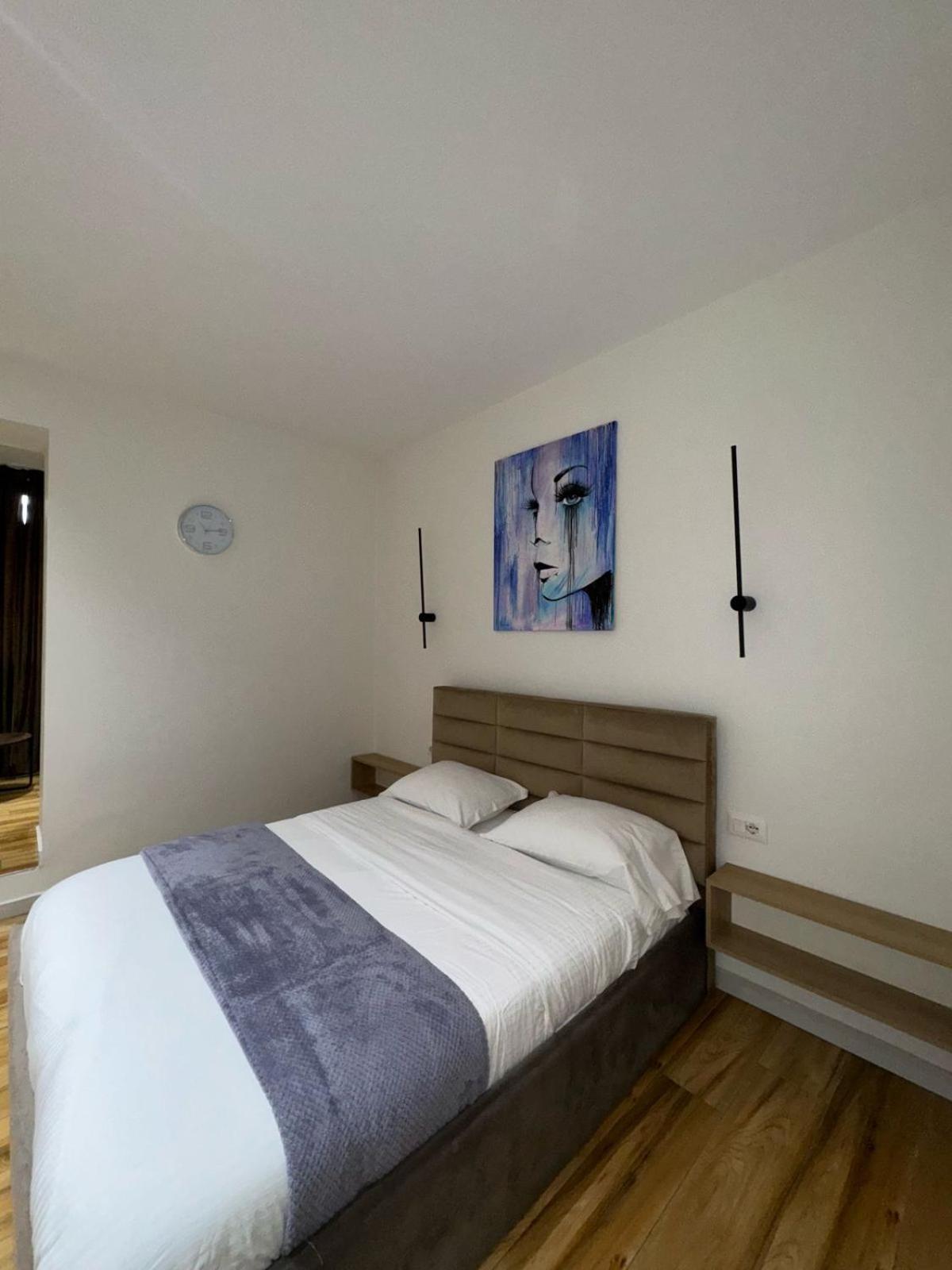 Luxury Apartments Blloku 地拉那 外观 照片