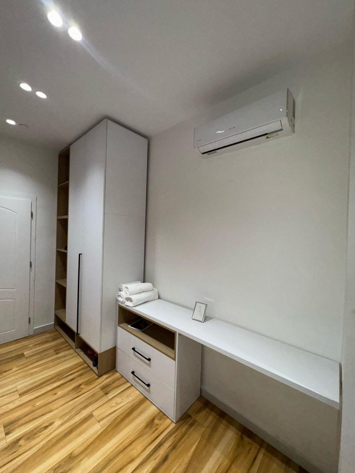 Luxury Apartments Blloku 地拉那 外观 照片